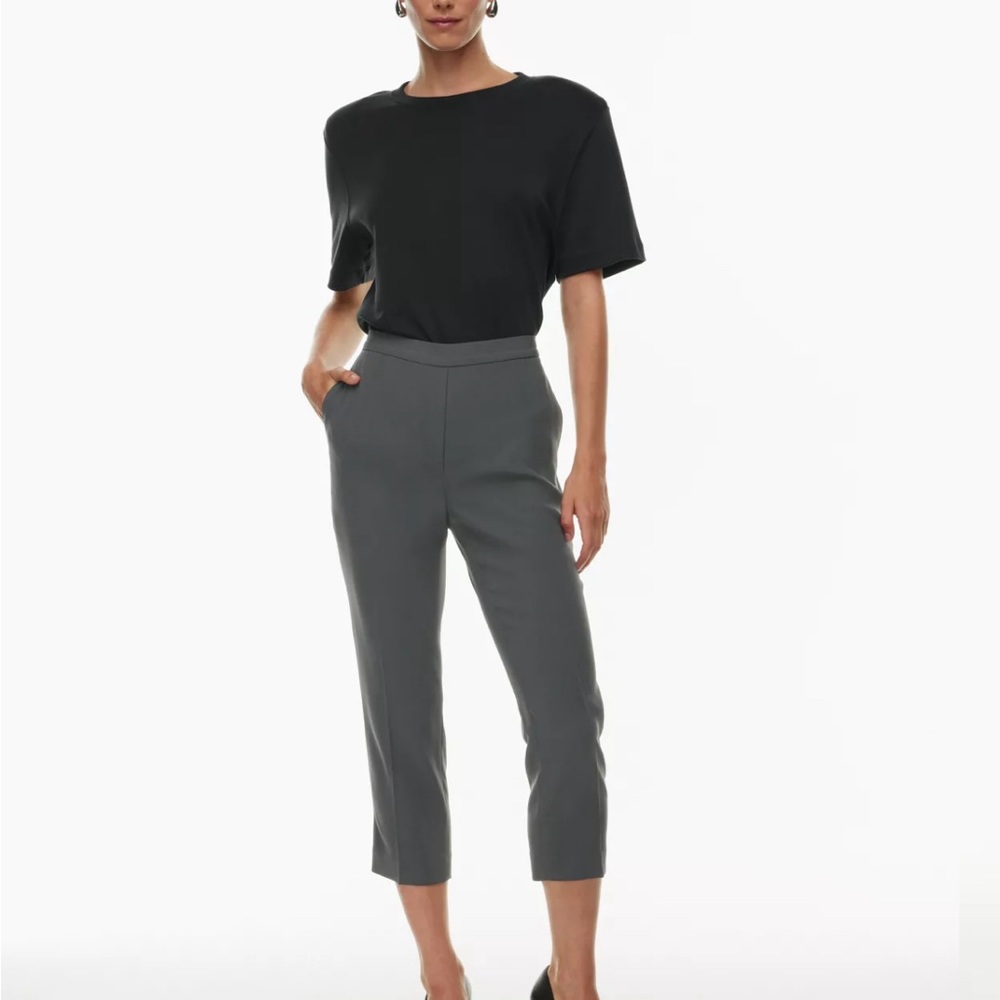 🤍LIKE NEW🤍 Aritzia Babaton Conan Cropped Pant
